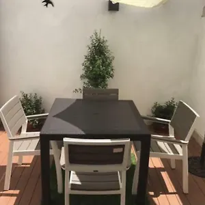  Apartment Amazing Flat In Madragoa