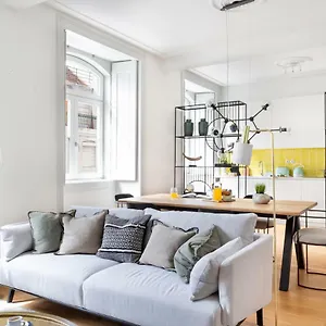 Apartment Joivy Splendid Flats Near Santa Justa Lift, Lisbon