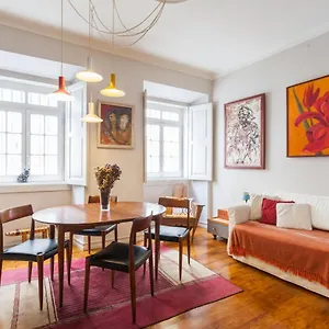 Appartamento Flh Janelas Verdes Charming Flat, Lisbona